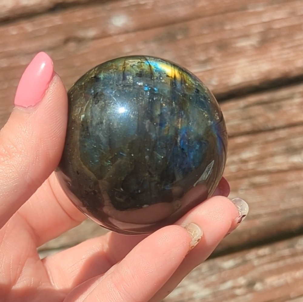 Super Flashy Labradorite Sphere